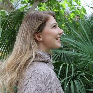 Meet your Posher, Natalie